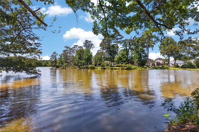4848 Brigadoon DR, Virginia Beach, VA 23455