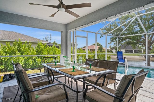 1214 SW Santa Barbara PL, Cape Coral, FL 33991