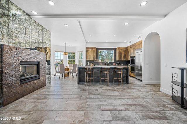 15831 E THISTLE Drive, Fountain Hills, AZ 85268