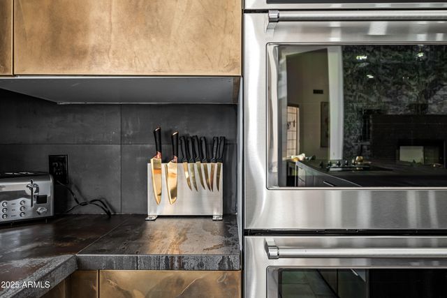 15831 E THISTLE Drive, Fountain Hills, AZ 85268