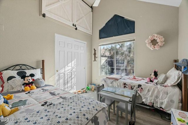 1633 E LAKESIDE Drive 113, Gilbert, AZ 85234