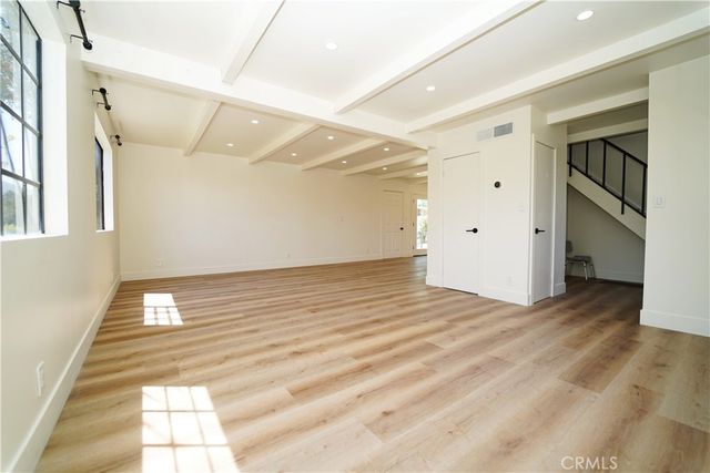 2615 Manhattan, Montrose, CA 91020