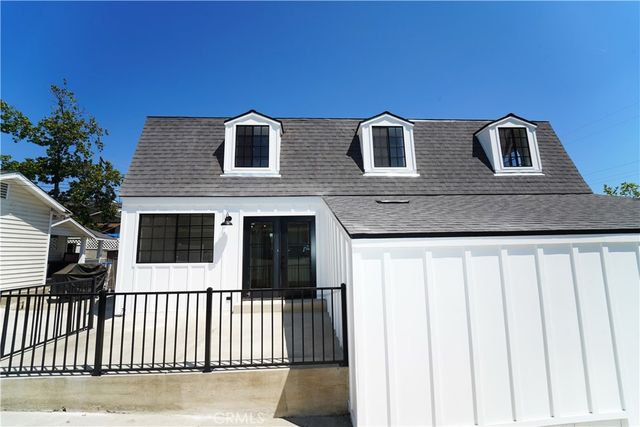 2615 Manhattan, Montrose, CA 91020