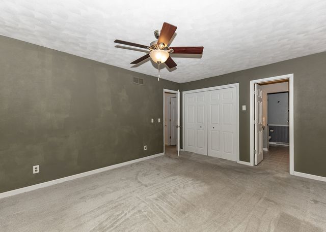 607 E 5th Street, Coal Valley, IL 61240