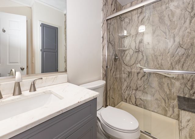 607 E 5th Street, Coal Valley, IL 61240