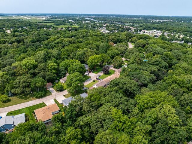607 E 5th Street, Coal Valley, IL 61240