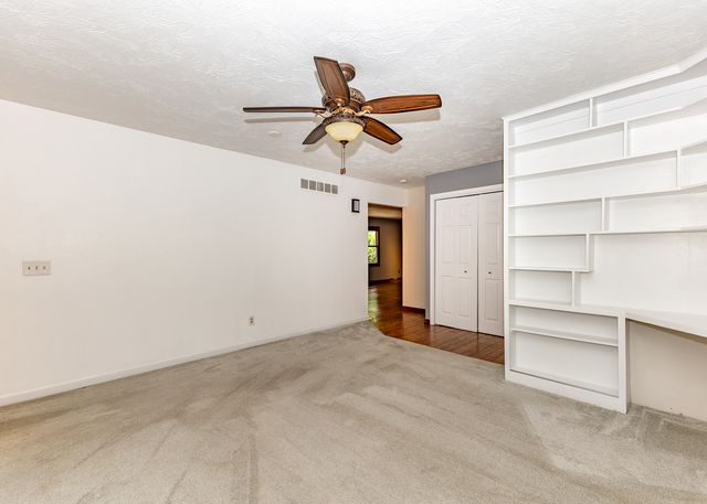 607 E 5th Street, Coal Valley, IL 61240