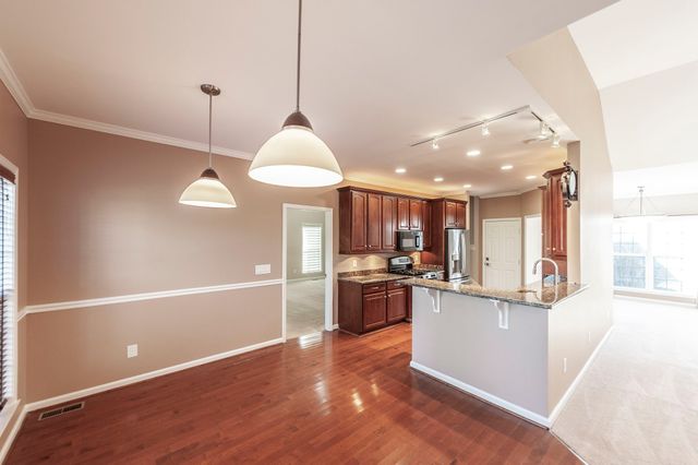 1006 Stafford Ct, Hendersonville, TN 37075