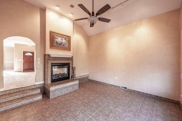 1006 Stafford Ct, Hendersonville, TN 37075