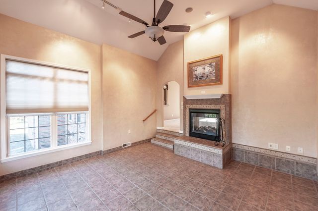 1006 Stafford Ct, Hendersonville, TN 37075