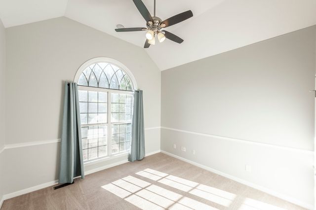 1006 Stafford Ct, Hendersonville, TN 37075