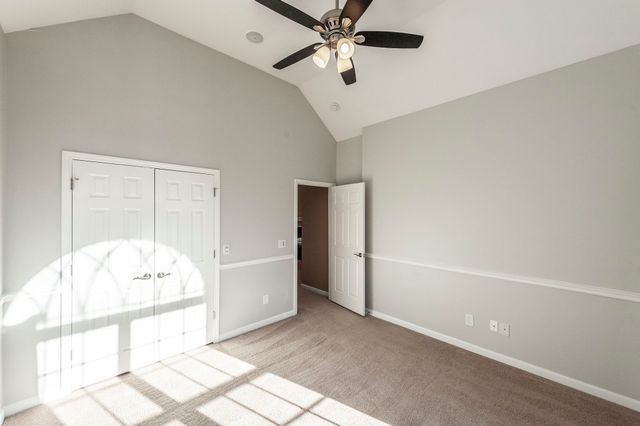 1006 Stafford Ct, Hendersonville, TN 37075