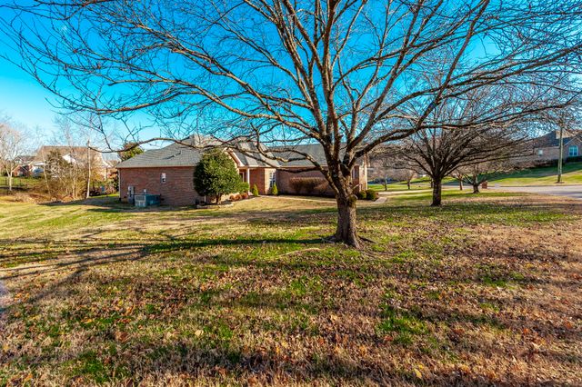 1006 Stafford Ct, Hendersonville, TN 37075