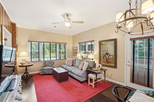 3 Forrer Boulevard, Oakwood, OH 45419