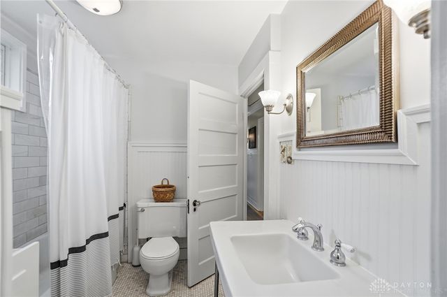 3 Forrer Boulevard, Oakwood, OH 45419