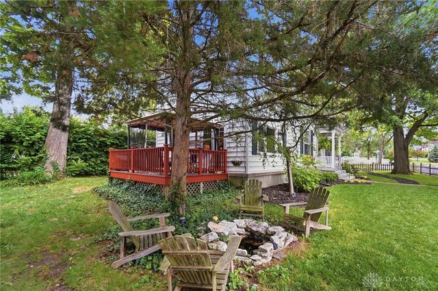 3 Forrer Boulevard, Oakwood, OH 45419