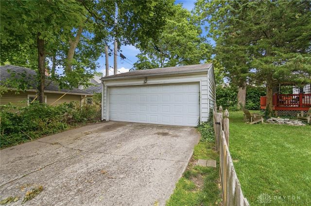 3 Forrer Boulevard, Oakwood, OH 45419