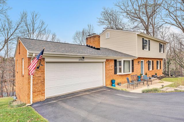 3703 Tomley DR, Roanoke, VA 24018