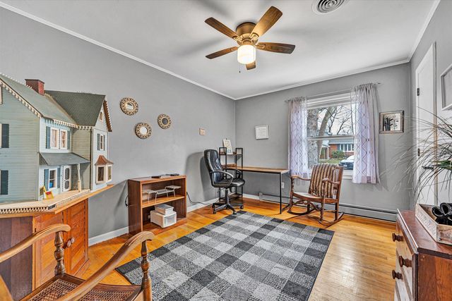 3703 Tomley DR, Roanoke, VA 24018