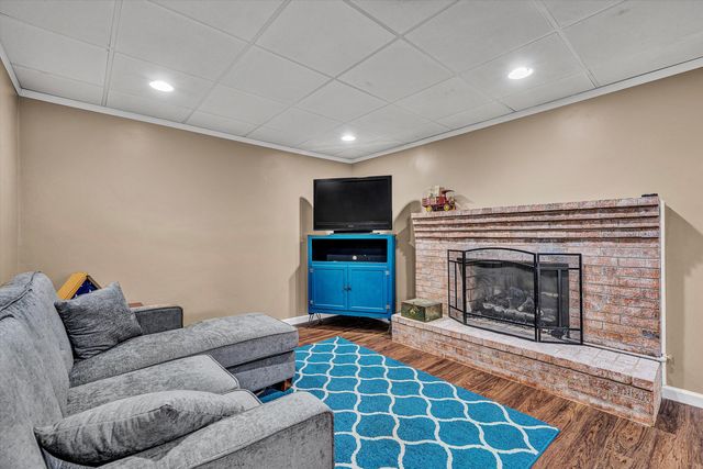 3703 Tomley DR, Roanoke, VA 24018