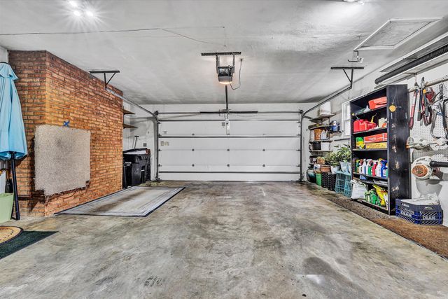 3703 Tomley DR, Roanoke, VA 24018