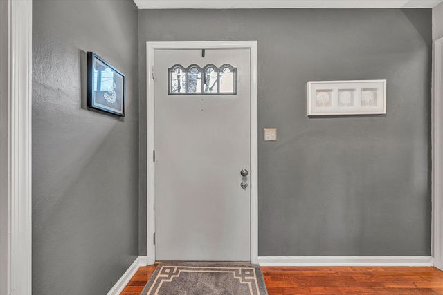 3703 Tomley DR, Roanoke, VA 24018