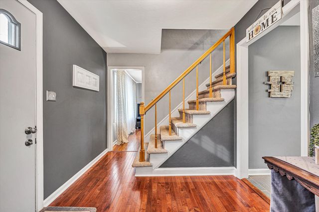 3703 Tomley DR, Roanoke, VA 24018