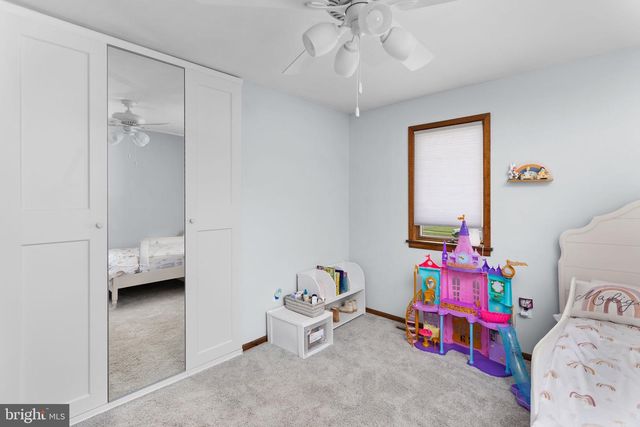 33 E ACRES DR, Hamilton, NJ 08620