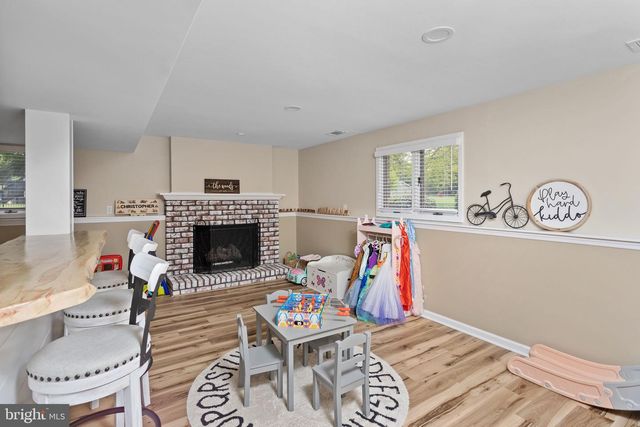33 E ACRES DR, Hamilton, NJ 08620