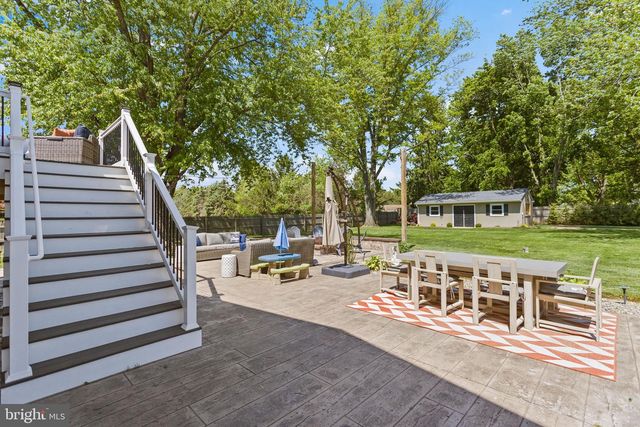 33 E ACRES DR, Hamilton, NJ 08620