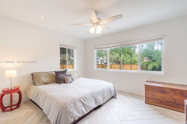 44 NW 40th St, Miami, FL 33127