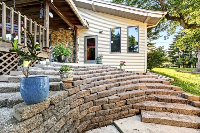 4155 S Walnut Street Pike, Bloomington, IN 47401