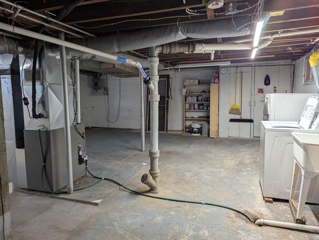 805 7TH STREET, Menasha, WI 54952