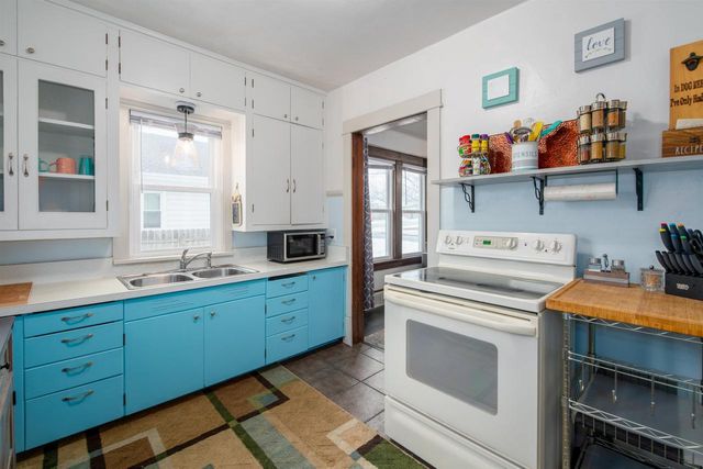 805 7TH STREET, Menasha, WI 54952