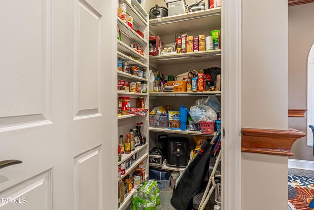 625 Northwest Locust Street, Abingdon, VA 24210