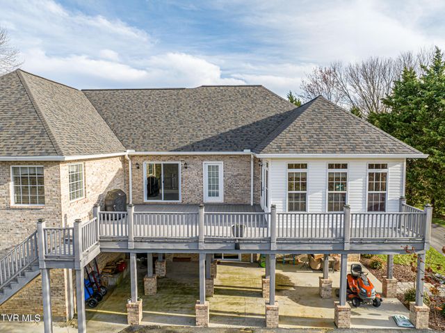 625 Northwest Locust Street, Abingdon, VA 24210