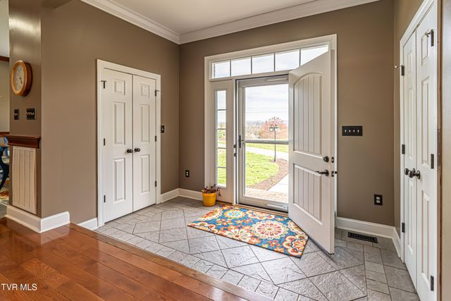 625 Northwest Locust Street, Abingdon, VA 24210