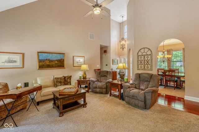 151 Hilltop Lane, Nashville, IN 47448