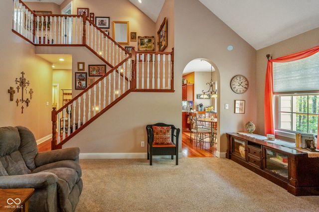 151 Hilltop Lane, Nashville, IN 47448