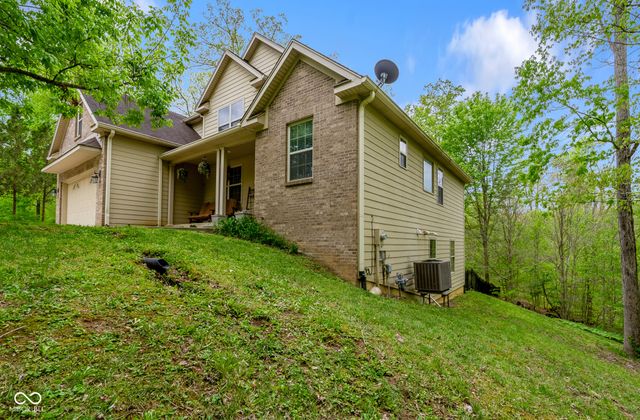 151 Hilltop Lane, Nashville, IN 47448