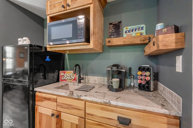 151 Hilltop Lane, Nashville, IN 47448