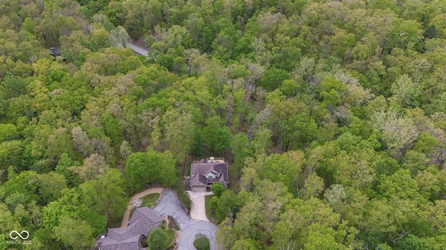 151 Hilltop Lane, Nashville, IN 47448
