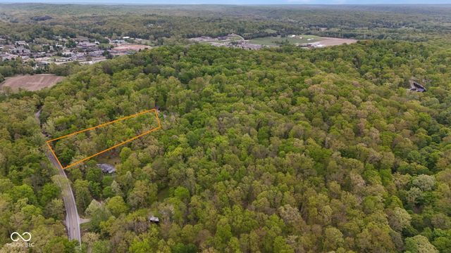 151 Hilltop Lane, Nashville, IN 47448