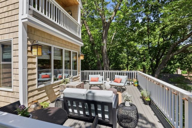 89 Dunstable, Westford, MA 01886