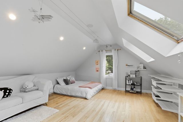 89 Dunstable, Westford, MA 01886