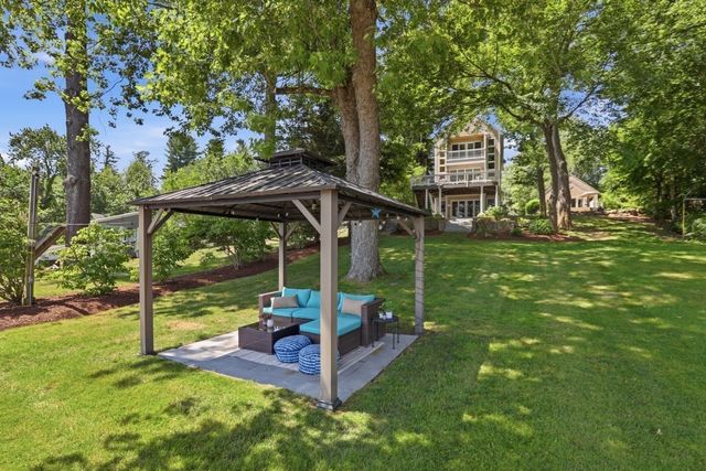 89 Dunstable, Westford, MA 01886