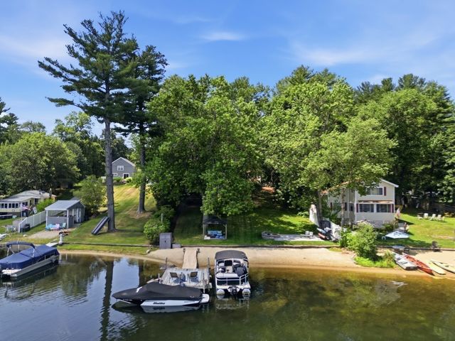89 Dunstable, Westford, MA 01886