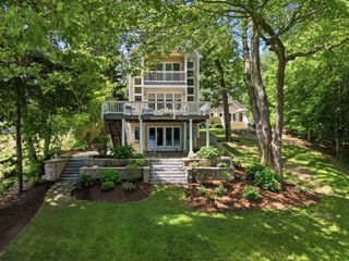 89 Dunstable, Westford, MA 01886