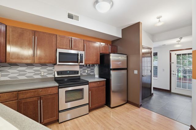 312 E 18th Street, Minneapolis, MN 55404