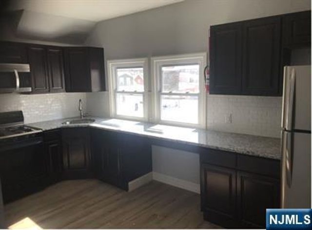 272-274 Wainwright Street, Newark, NJ 07112